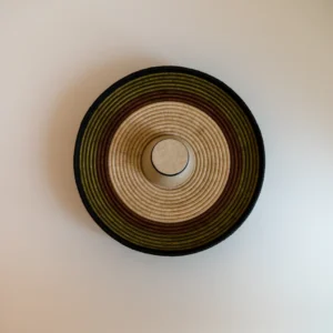 lampa w stylu etno naścienna w realizacji salonu tomart.art