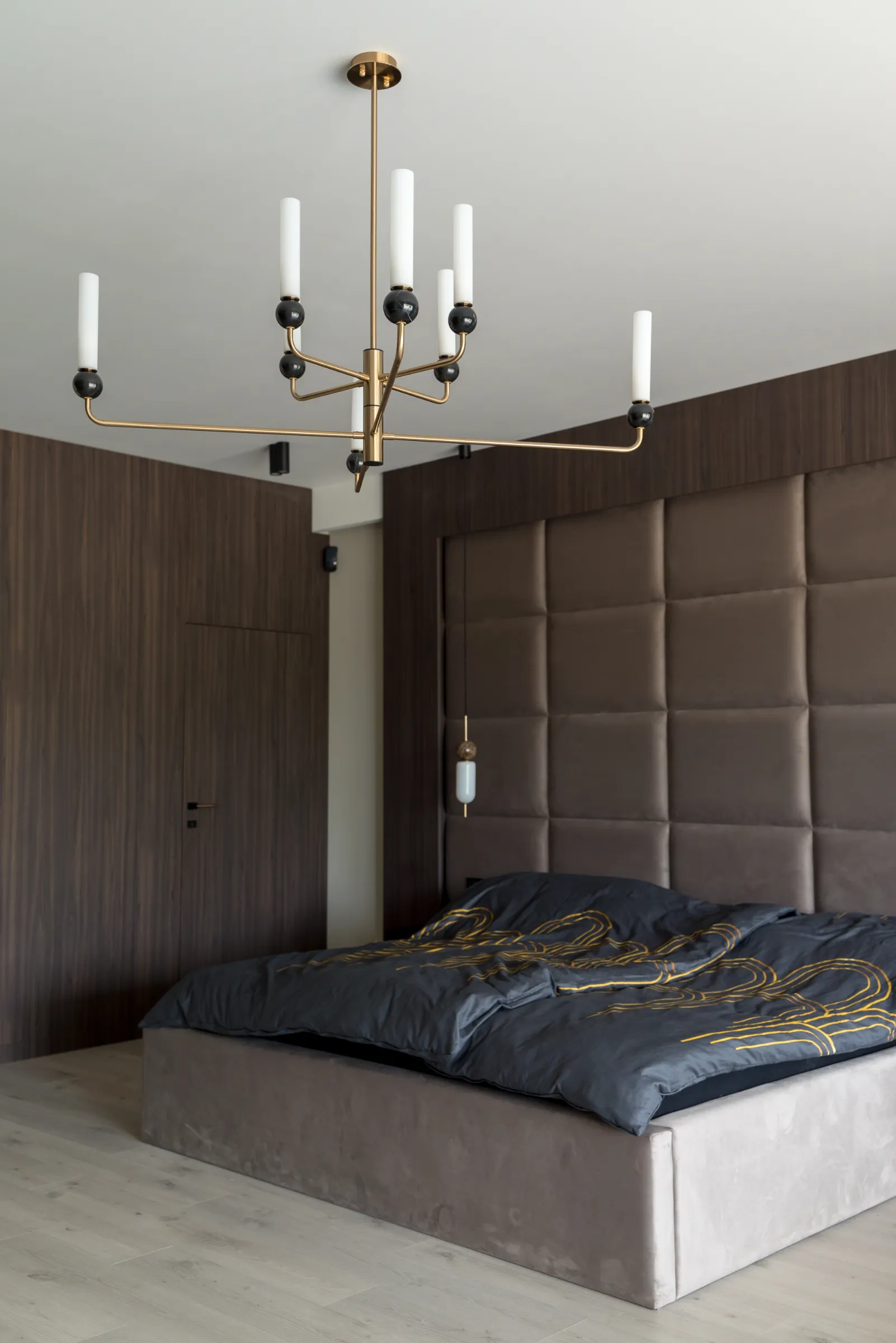 lampa zwieszana aromas delie w realizacji salonu tomart.art